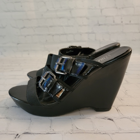 Charles by Charles Davis Black Strappy Buckle Wedge Sandles Size 10 B - Picture 5 of 7